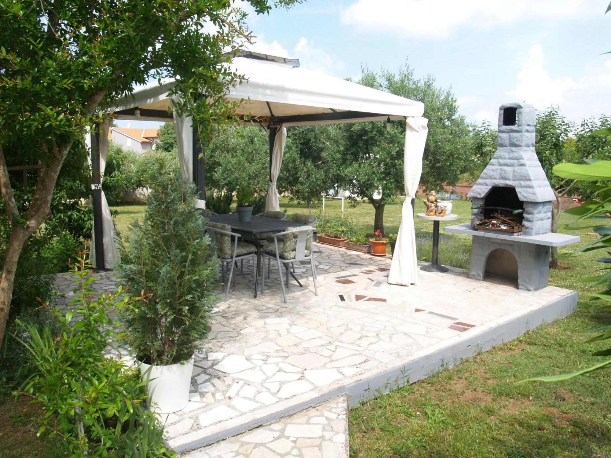 Apartment Karolina - Green Oasis Pula Luaran gambar