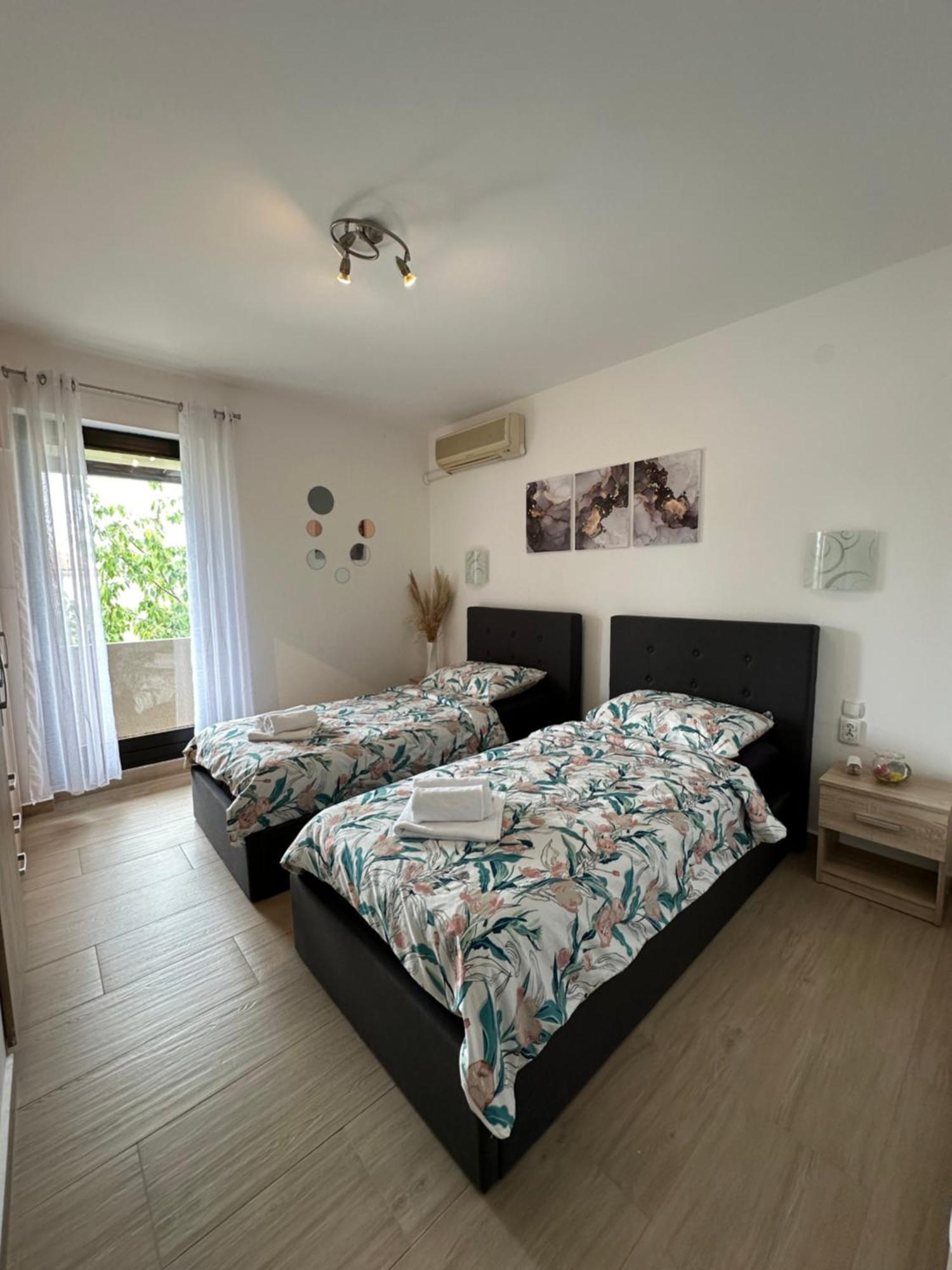 Apartment Karolina - Green Oasis Pula Luaran gambar