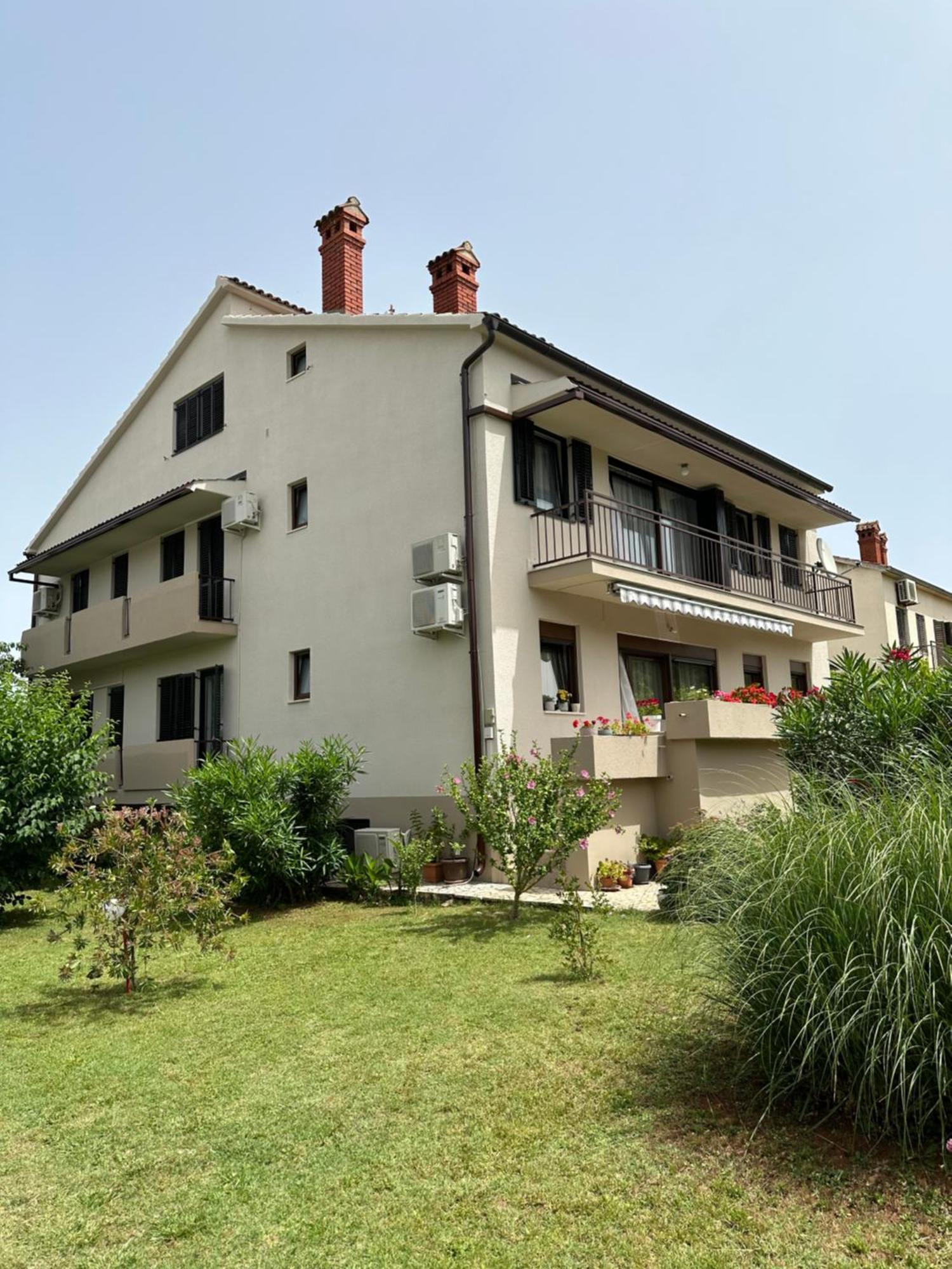 Apartment Karolina - Green Oasis Pula Luaran gambar